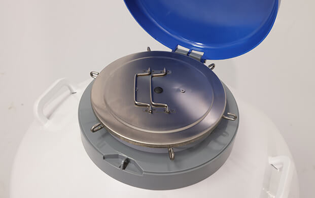 液氮儲存罐不加鎖蓋會加速液氮揮發(fā)嗎？